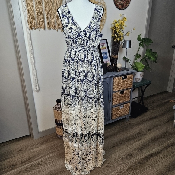 Sundays in Brooklyn Sing-The-Blues Away Nude Lace Maxi Dress Sz L boho - Picture 2 of 12